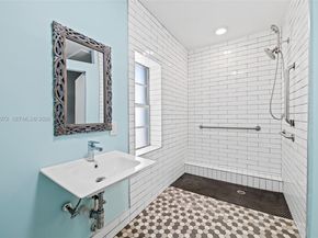 1633 NW 4th St, Boca Raton FL 33486