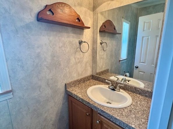 41 Pine St 13, Peabody MA 01960