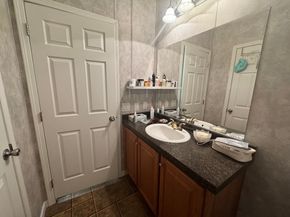 41 Pine St 13, Peabody MA 01960