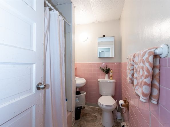 8 Everett St, Somerville MA 02143