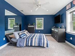 86 Lynn Fells Pkwy, Saugus MA 01906