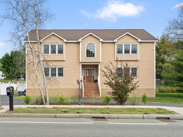 86 Lynn Fells Pkwy, Saugus MA 01906