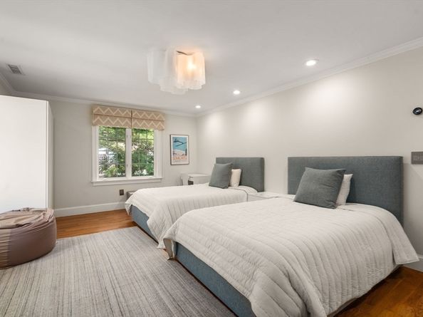 69 Princeton Rd, Brookline MA 02467