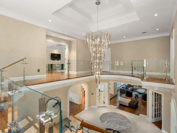 69 Princeton Rd, Brookline MA 02467
