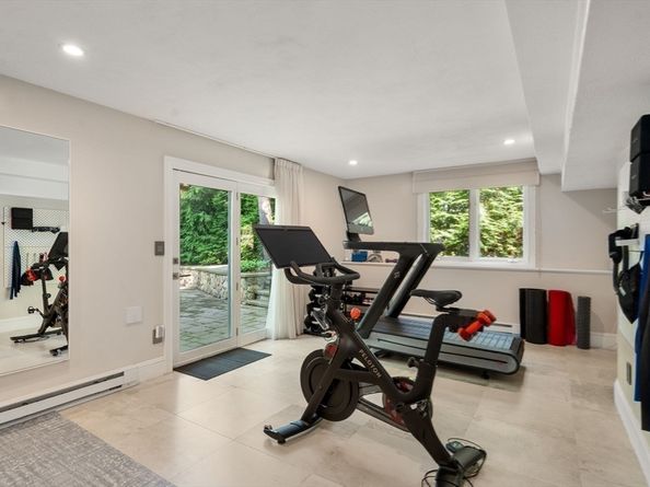 69 Princeton Rd, Brookline MA 02467
