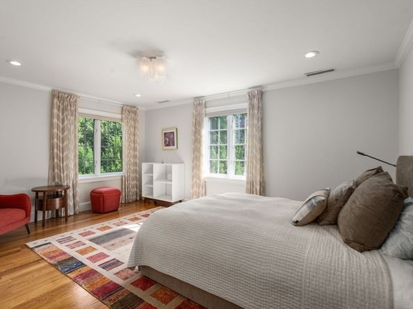 69 Princeton Rd, Brookline MA 02467