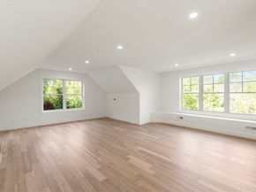 2 Spring Meadow Dr, Southborough MA 01772