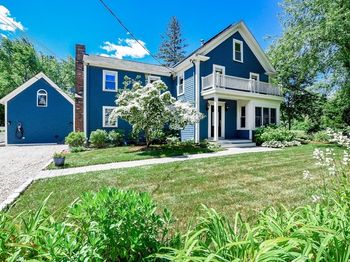 670 Front Street