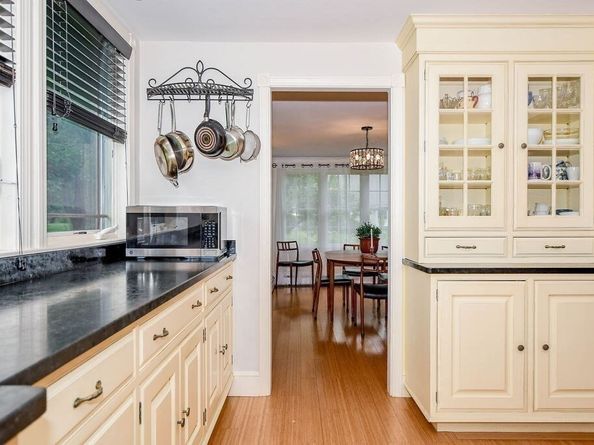 670 Front Street, Marion MA 02738