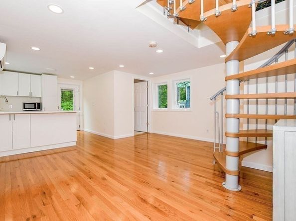 670 Front Street, Marion MA 02738