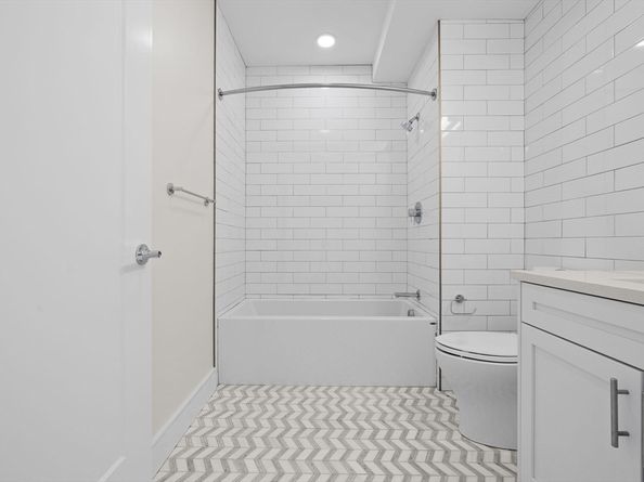 301 Border Street 601, Boston MA 02128