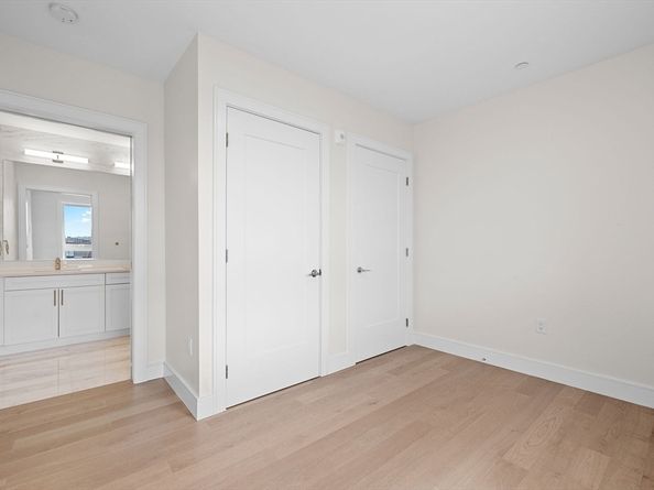 301 Border Street 601, Boston MA 02128