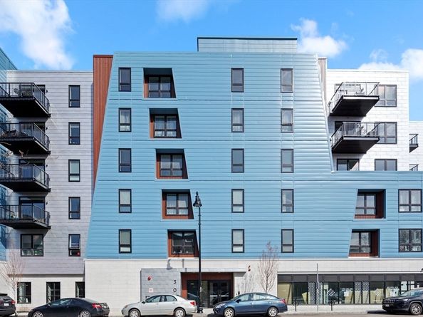 301 Border Street 601, Boston MA 02128