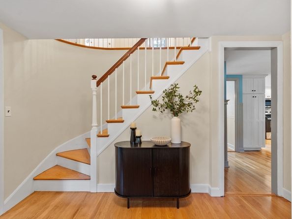 26 Wing Road, Lynnfield MA 01940
