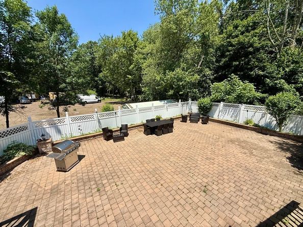 258 Plain St, Brockton MA 02302