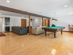 39 Westbrook Ln, Westwood MA 02090