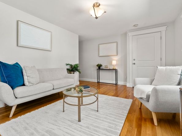 188 Gladstone St 1, Boston MA 02128