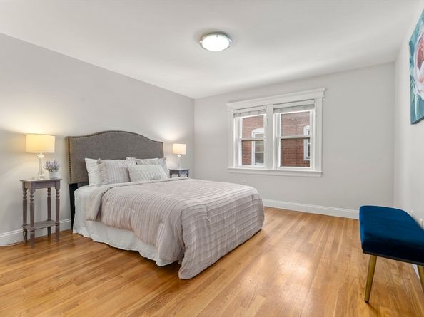 188 Gladstone St 1, Boston MA 02128
