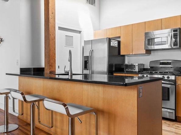 589 Essex St 405, Lynn MA 01901