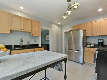 58 Forest Hills St