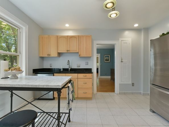 58 Forest Hills St 2, Boston MA 02130