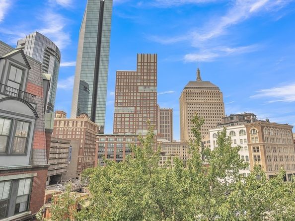 17 Cazenove St 404, Boston MA 02116