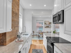 17 Cazenove St 404, Boston MA 02116