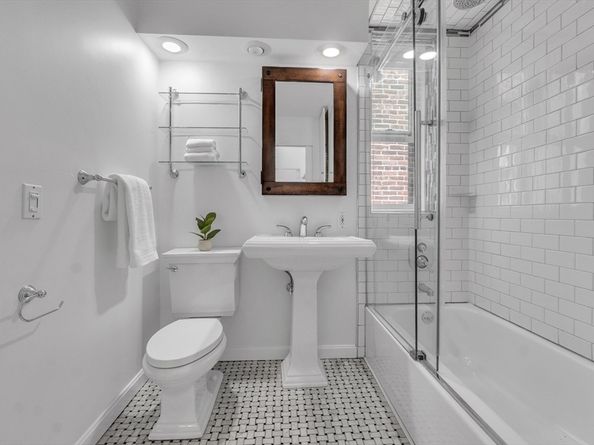 17 Cazenove St 404, Boston MA 02116