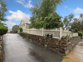 13 Essex St 2, Lynn MA 01902