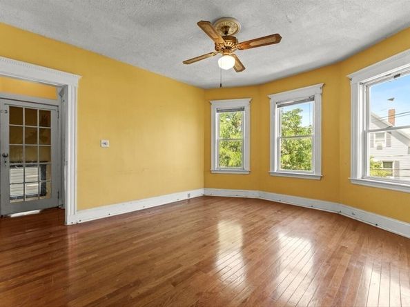 80 Hudson St, Somerville MA 02143