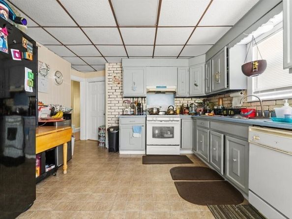 80 Hudson St, Somerville MA 02143