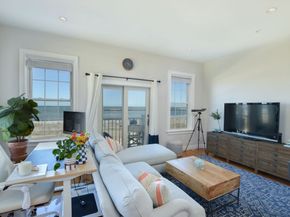 148 Winthrop Shore Dr 5, Winthrop MA 02152