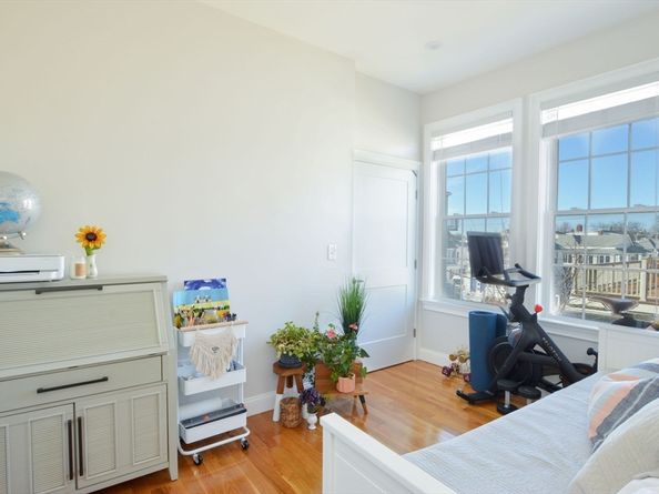 148 Winthrop Shore Dr 5, Winthrop MA 02152