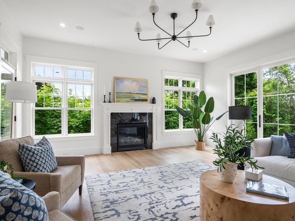 16 Foley Beach Rd, Hingham MA 02043