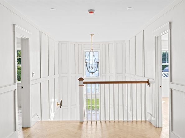 16 Foley Beach Rd, Hingham MA 02043