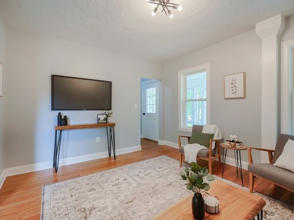 1250 Pleasant St, Worcester MA 01602