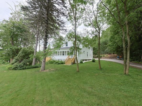 1250 Pleasant St, Worcester MA 01602