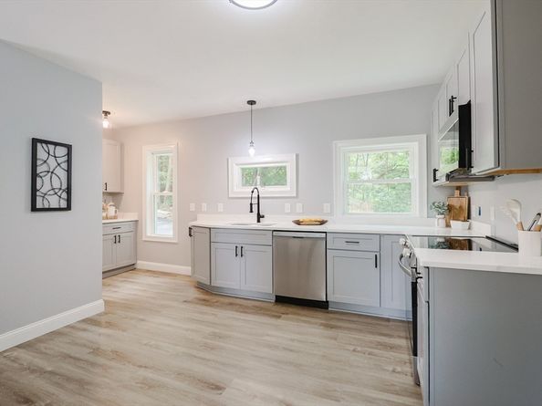 1250 Pleasant St, Worcester MA 01602