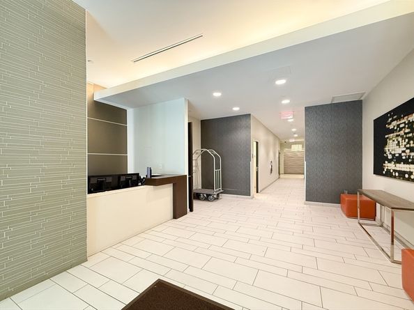 43 Westland Ave 610, Boston MA 02115