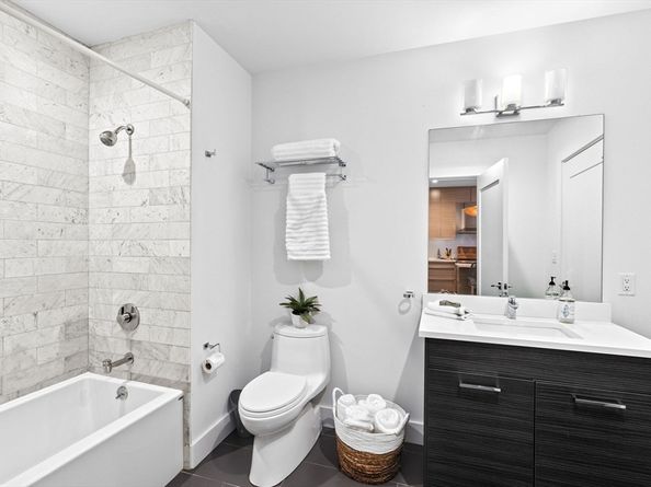 14 West Broadway 10D, Boston MA 02127