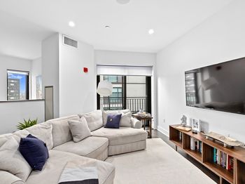 14 West Broadway