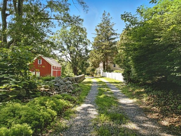 154 Long Hill Road, Bolton MA 01740