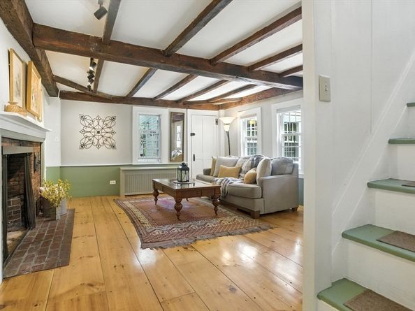 154 Long Hill Road, Bolton MA 01740
