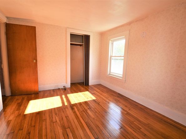 334 River St, Newton MA 02465