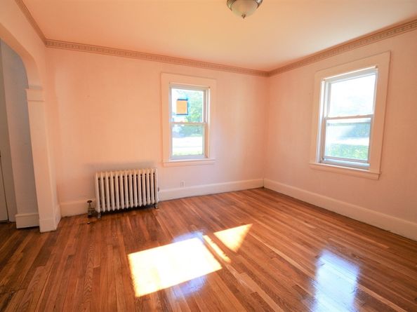 334 River St, Newton MA 02465