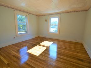 334 River St, Newton MA 02465