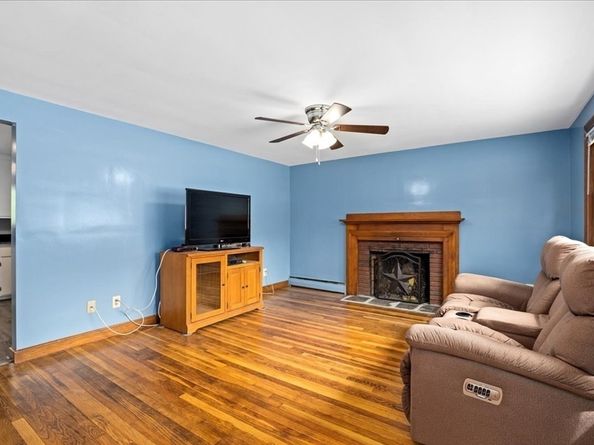 9 Lillian Rd, Acton MA 01720