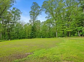 9 Lillian Rd, Acton MA 01720