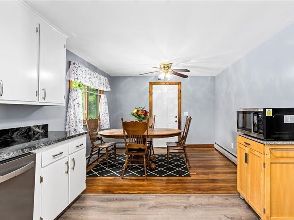 9 Lillian Rd, Acton MA 01720