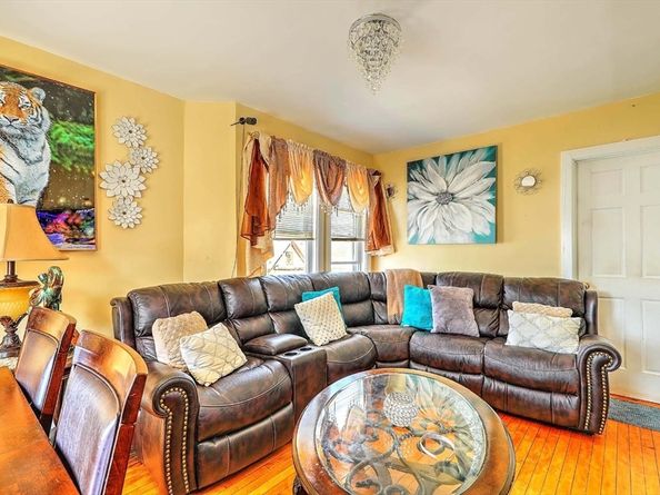 10 Westcott St 3, Boston MA 02124